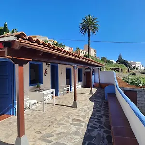 beautiful-house-with-relaxing-terrace-in-agulo.in-canary-islands.com/