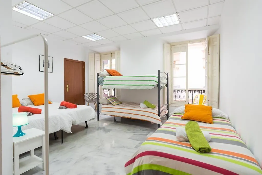 Plaza De La Merced Parking Incluído - S1 Málaga Apartamento