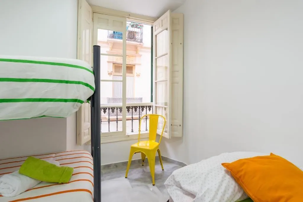 Apartamento Plaza De La Merced Parking Incluído - S1 Málaga